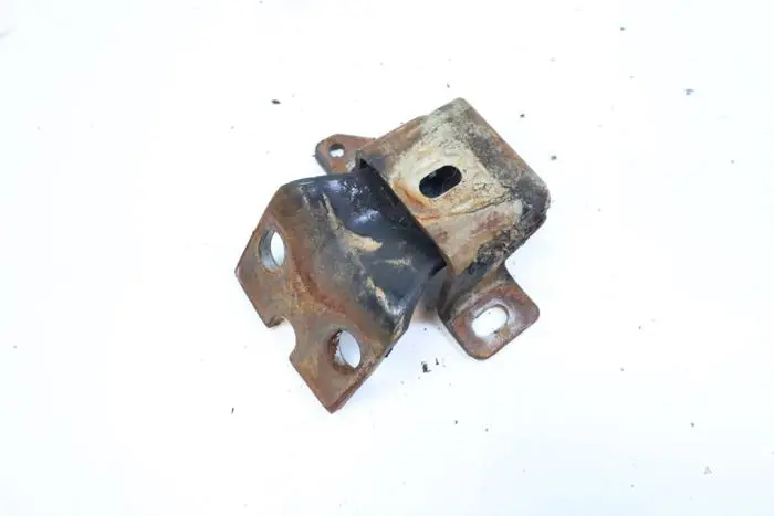 Front door hinge, left Saab 900