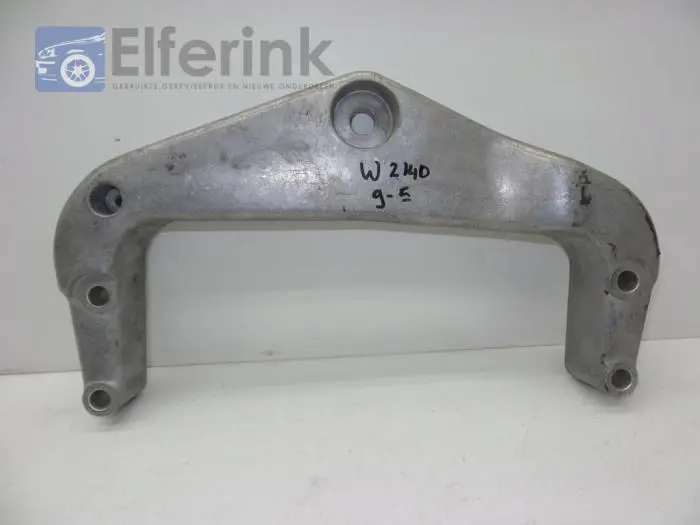 Engine mount Saab 9-5