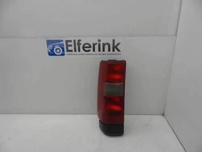 Taillight, left Volvo V70