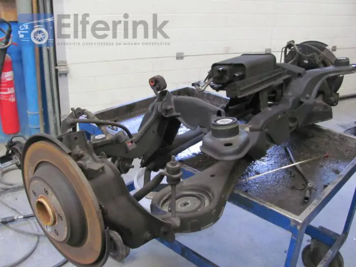 Rear-wheel drive axle Volvo S60