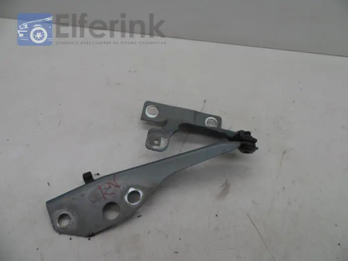 Bonnet Hinge Volvo C30