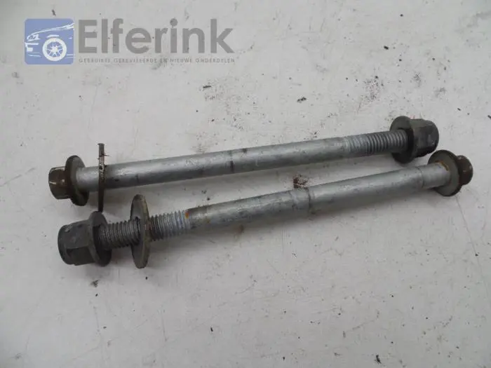 Set of bolts Saab 9-3 03-