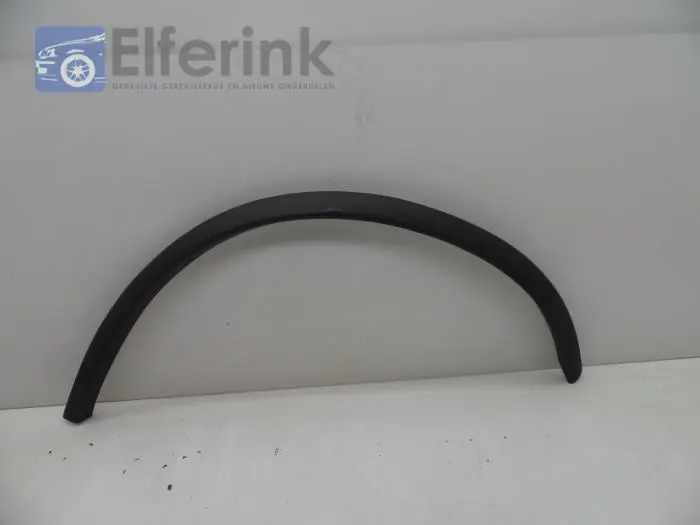 Wheel arch strip Saab 9000