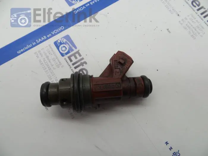 Injector (petrol injection) Saab 9-5