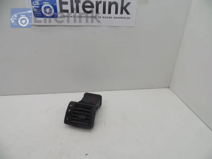 Dashboard vent Volvo V50