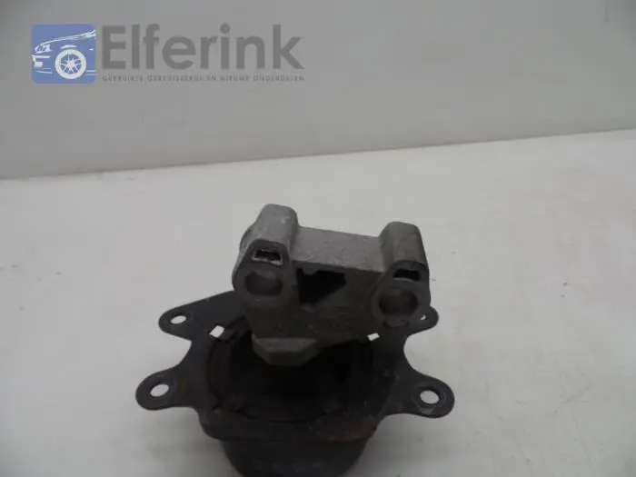 Engine mount Opel Meriva