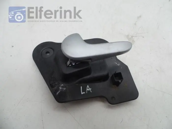 Rear door handle 4-door, left Opel Meriva