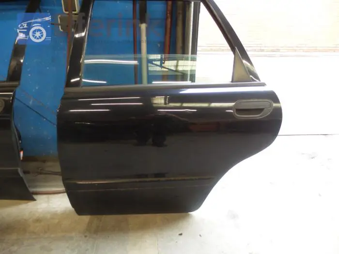 Rear door 4-door, left Volvo V40