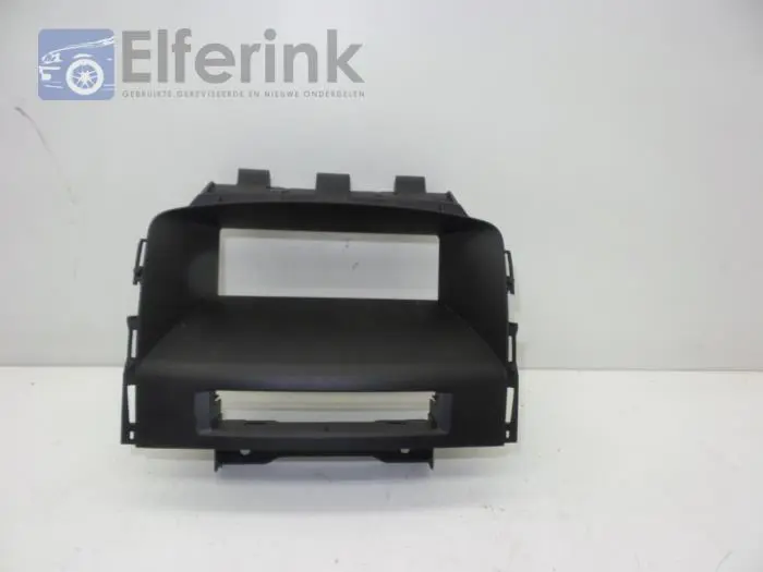 Middle console Opel Astra