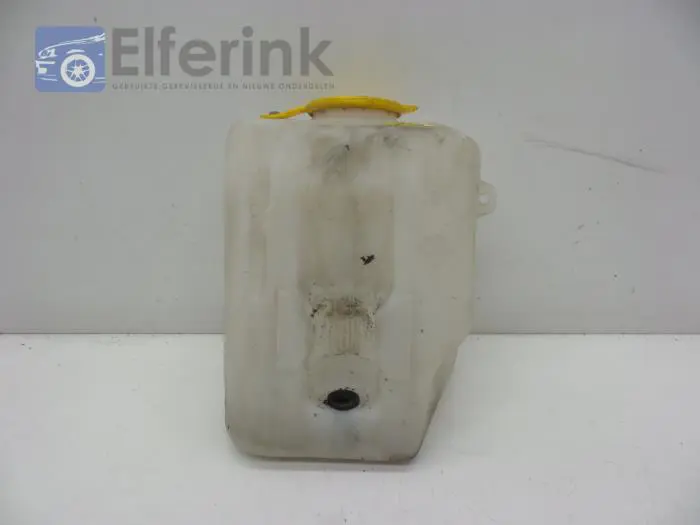 Front windscreen washer reservoir Opel Corsa