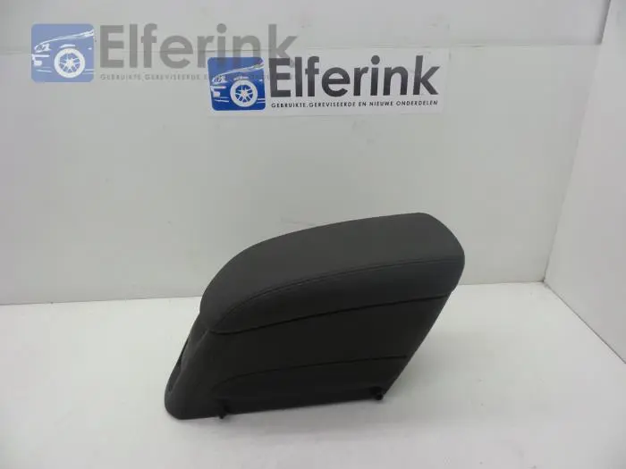 Armrest Opel Meriva