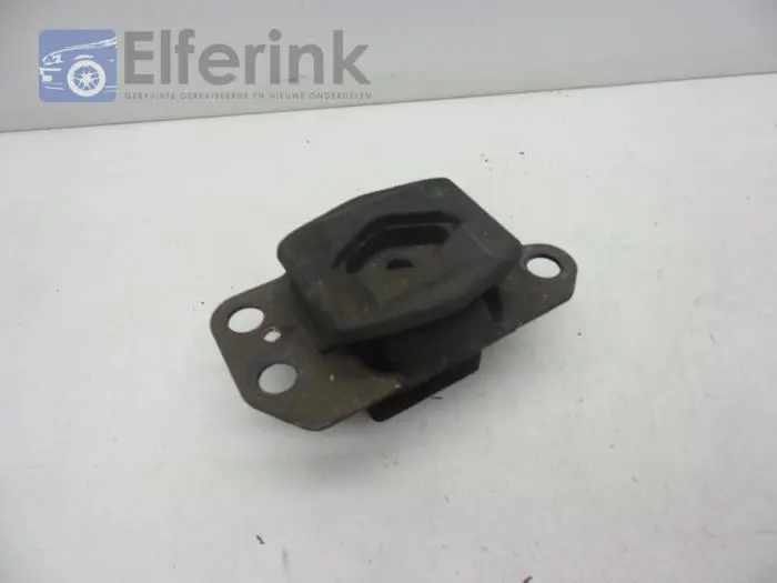 Engine mount Saab 9-5