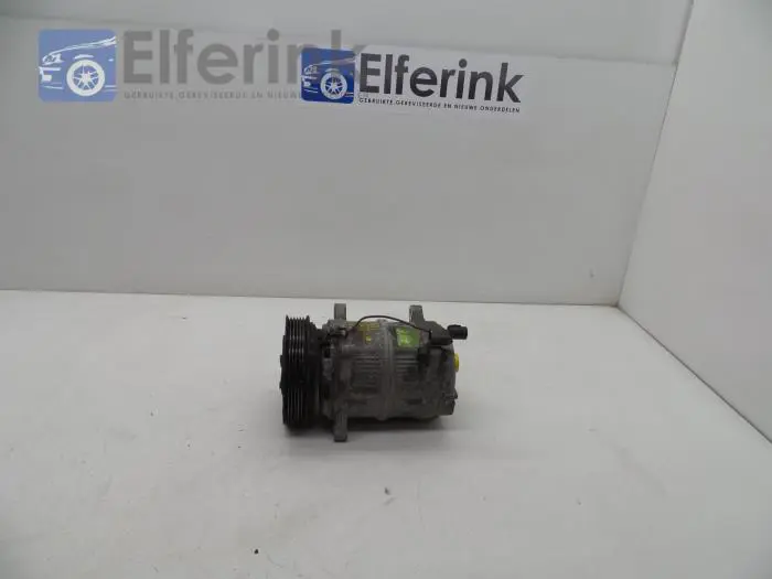 Air conditioning pump Volvo S40