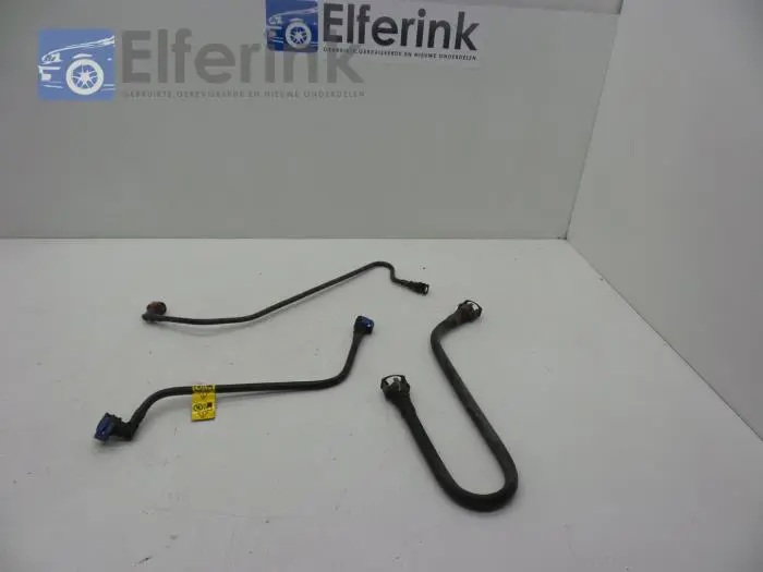 Fuel line Opel Ampera