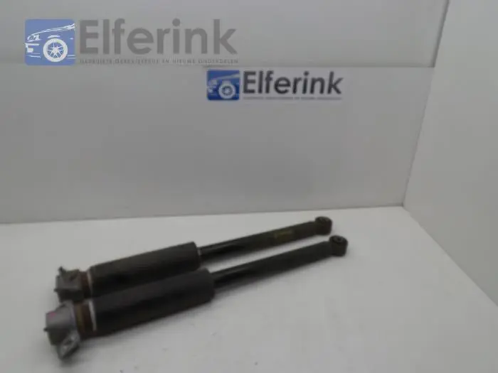 Shock absorber kit Opel Ampera