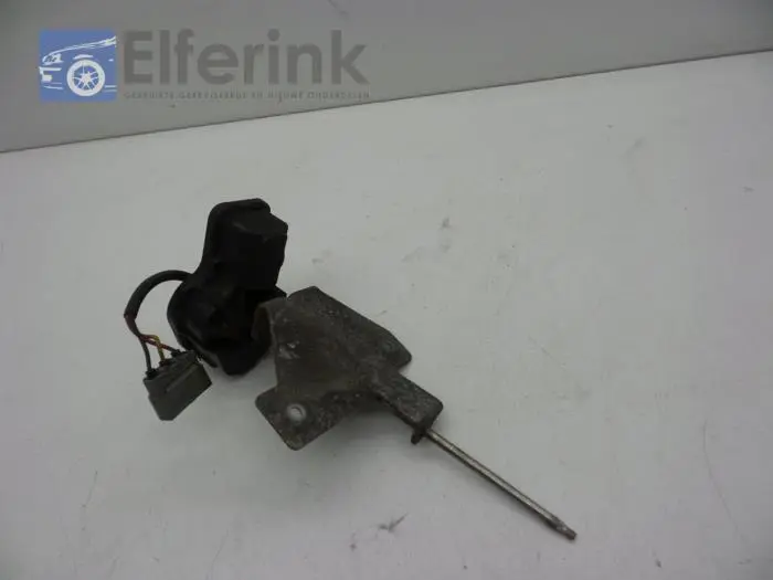 Headlight washer motor Saab 9000