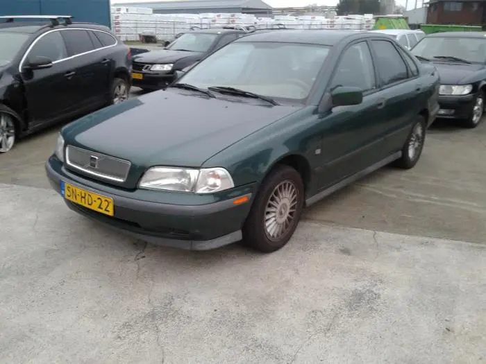 Volvo S40